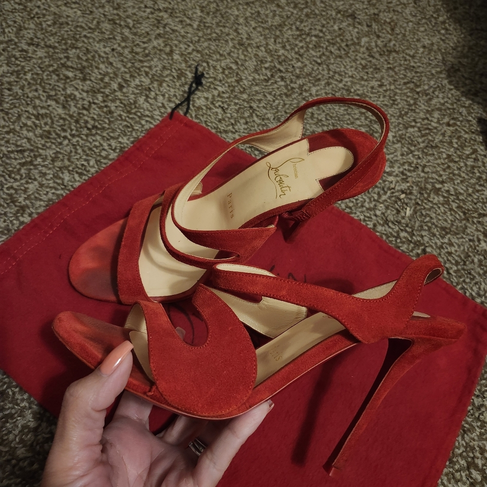Authentic Christian Louboutin Vavazou 100mm